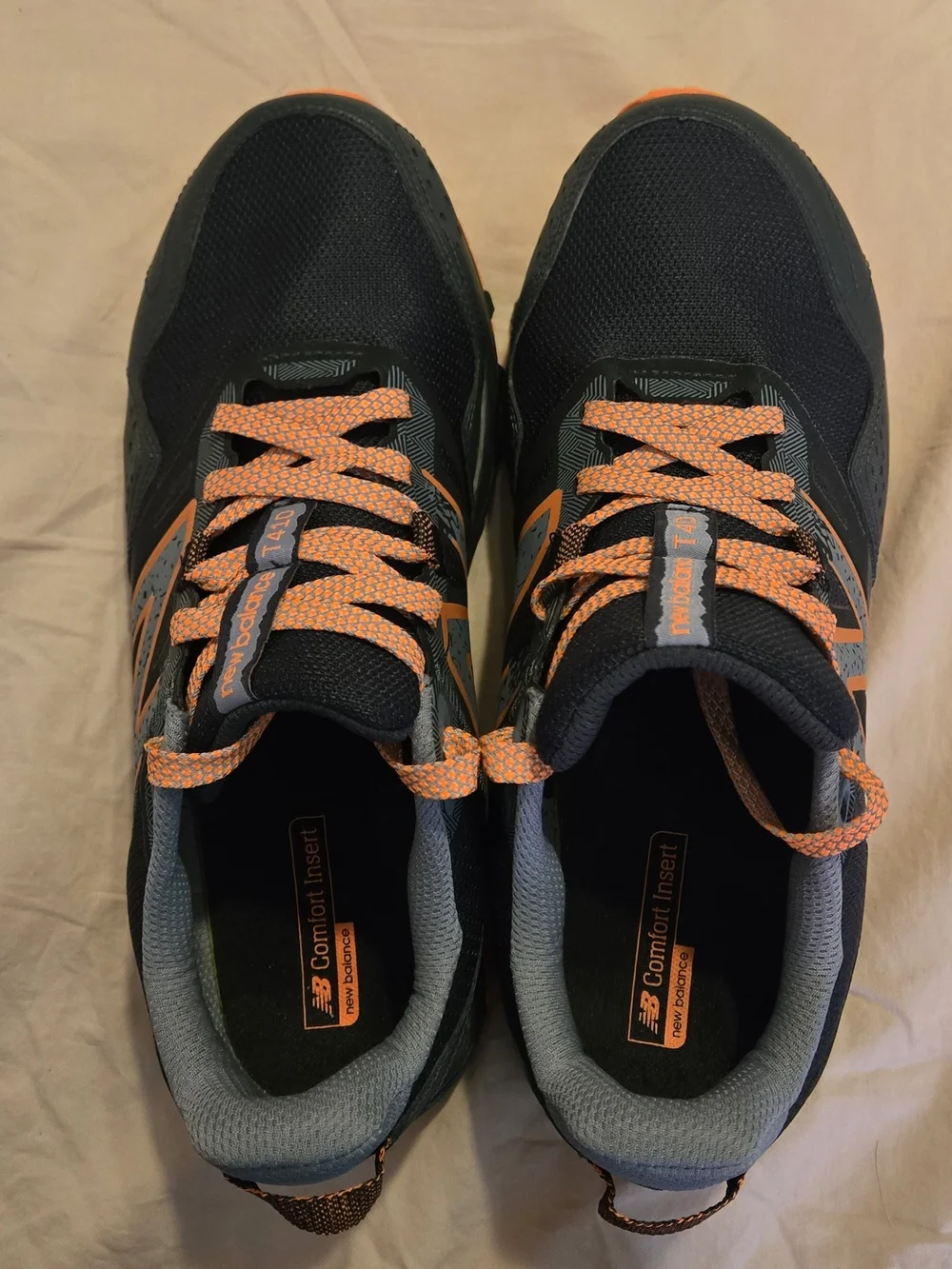 MEN'S NEW BALANCE MT410V8 TRAIL RUNNING SHOES SIZE 10.5 E (WIDE)
